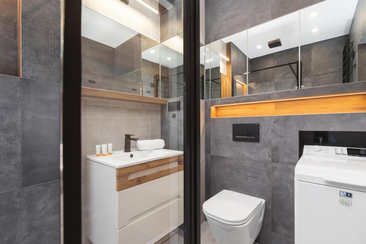 Lema Apartment Near Tauron Arena By Renters Prestige Krakau Buitenkant foto